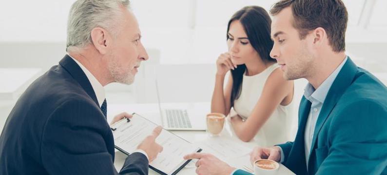 A Charlotte personal injury lawyer speaks with prospective clients